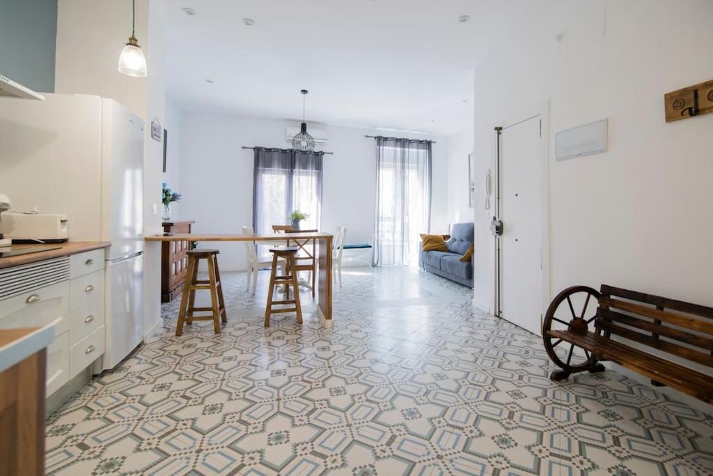 Cozy Flat In City Center Feel The Vibe Selfcheckin Valencia Buitenkant foto