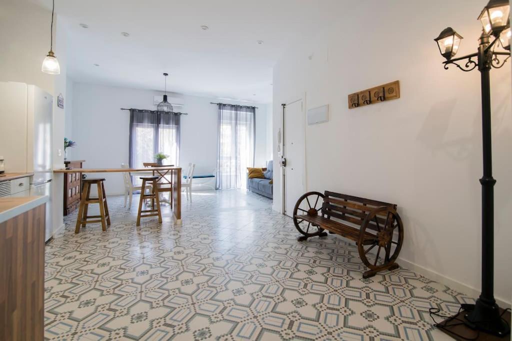 Cozy Flat In City Center Feel The Vibe Selfcheckin Valencia Buitenkant foto